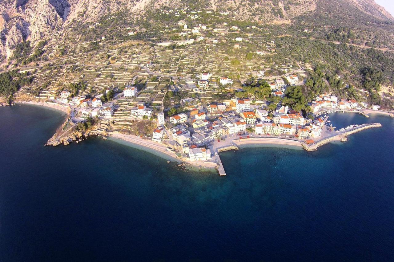 Apartments By The Sea Drasnice, Makarska - 2581 Ngoại thất bức ảnh