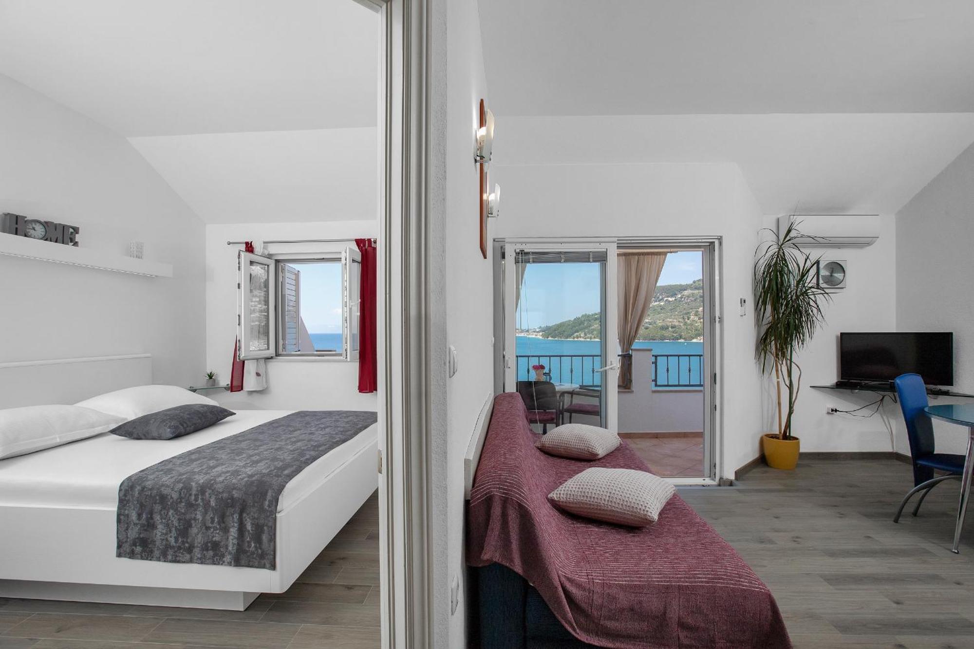 Apartments By The Sea Drasnice, Makarska - 2581 Phòng bức ảnh